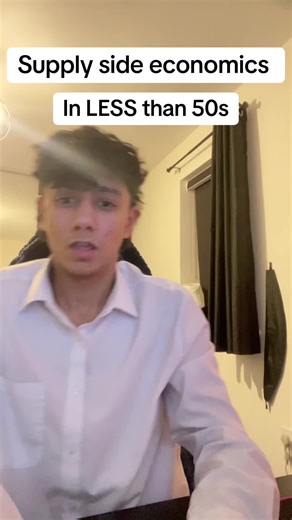 Supply side economics in less than 50s#weloveeconplusdal #aleveleconomics #economics #fyp #theory