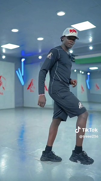 Moonwalk Dance Tutorial: Step-by-Step Guide for Beginners