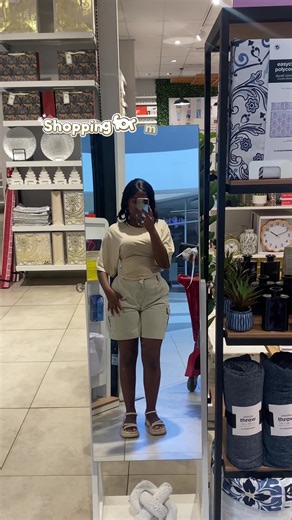 Shopping for New Accommodation Essentials as a Comm Serve