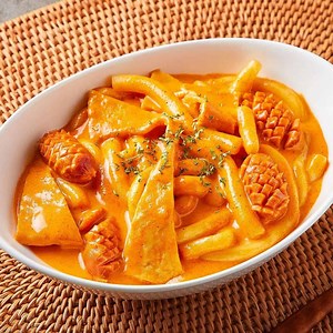 Easy Rose Tteokbokki Recipe (Creamy And Mild)   Video