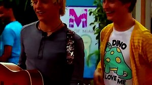 Austin and Ally 2X35 Boy Songs Badges