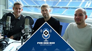 ☝🔊 SOUND AN 🔊☝ Schon gehört? 👂 Im neuen und offiziellen HSV-Podcast "PUR DER HSV" erzählt unser Kapitän Aaron Hunt über seine Fußballer-Karriere und haut dabei die eine oder andere kuriose Story raus 😁 Wir versprechen: Einschalten lohnt sich ❗ Hört jetzt bei Soundcloud rein ➡ bit.ly/HSV5431 📲 | HSV