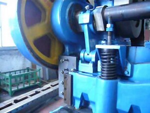 mechanical shearing machine Video