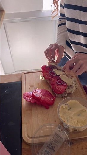 French tip for saving your baguette if it’s gone dry and hard! #frenchfood #parislife