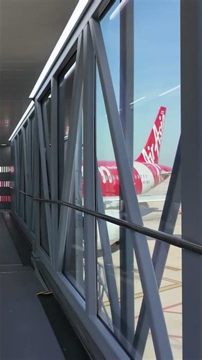 Jet Bridge Walk ✈️ Boarding an AirAsia A320