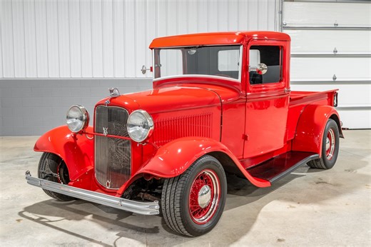 350-Powered 1932 Ford Pickup