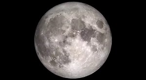 It’s a bird, it’s a plane…it’s superman! No, it’s a #Supermoon! Nov. 14 the full moon will be its closest to Earth since 1948. The full moon will appear larger in diameter because it is closer to Earth. Details: http://go.nasa.gov/2foJdpT | NASA - National Aeronautics and Space Administration