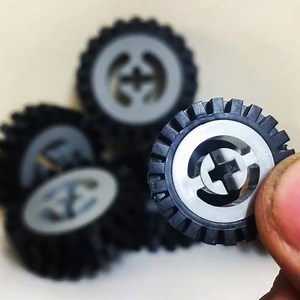 Playing with perspective using my 3D printed giant scale Lego Go-Karts | Mantis Hacks