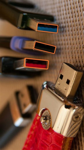 Why Your USB Flash Drive is SO Slow Fix It Instantly #usb #tech