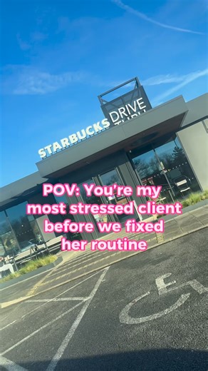 Reets | Online Fitness Coach on Instagram: "Does this feel like your day? Most women think this is a discipline issue. It isn’t. It’s caffeine first thing, high cortisol, skipped meals, long days, and a nervous system stuck in survival mode. High-achieving women don’t lack motivation they’re overloaded, under-fuelled, and trying to function without structure. This is what most of my clients look like before we fix the routine. If this felt uncomfortably familiar, you’re not failing. You’re just 