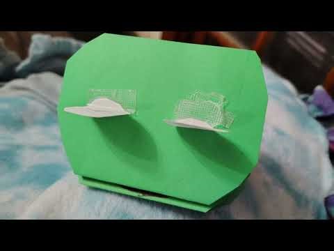 How to make a Kermit the frog paper puppet!