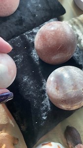 My FAVORITE crystal for physical & emotional healing is in today! 🤩✨ Keep watching to learn how to work with it 💎 Have you ever seen PINK amethyst? It's SUPER rare - and we brought it to Sage Goddess just for you 😏 Save 22% with code HOP find a free gift when you go on the website today! 🐰 | Sage Goddess