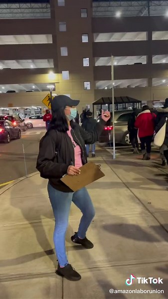 Amazon rerouted the buses from our bus stop so we just set up in their parking lot instead 😂