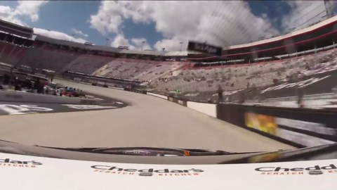Kyle Busch goes for a spin during Bristol qualifying