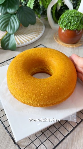 3.7M views · 57K reactions | Ternyata labu kuning bisa jadi kue yang enak lembut dan gembul banget #bolukukus #idejualan #resepmudah #reelsfb | Wanda kitchen | Facebook