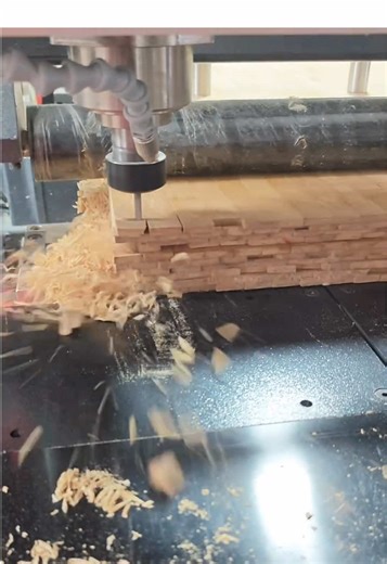 Numerical control equipment, cutting 8 boards at a time, what will happen to carpenters?#woodworkingmachinery #woodworkingmachinerymanufacturers #numericalcontroldevice#Numerical control cutting machine