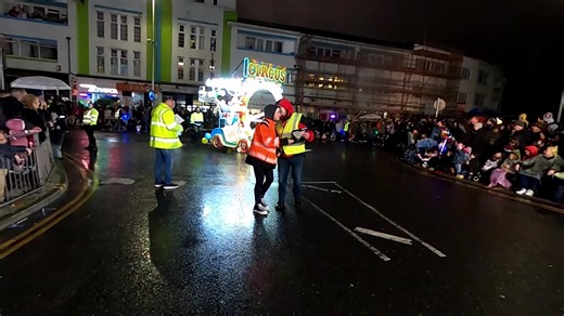 🎥Video of the Day🎥 with Jacks carnival club with 'Jacks Circus' & Apollo Carnival Club with 'Dominus Temporis' (The Cog Revolution) A huge amount of time goes into the design and production of each of the walking entries. All credit to all of the walkers and clubs who had to dry their costumes ready for North petherton carnival carnival the following day. #carnival #westoncarnival #westonsupermare #videooftheday | Weston-super-Mare Carnival