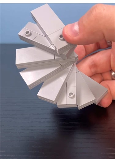 Versatile LEGO Spiral Stairs Design