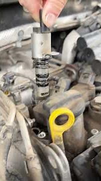 How to Turn Off the Engine Warning Light Instantly #drivetips #automobile #driving #diy
