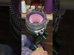 Wrapped heel on a circular sock machine #knittingsocks #tutorial #socks