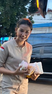 Sis revi bussemeru flight attendant #bus #busmania #semeru #reels | Terminal Channel