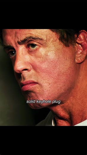 A milk carton turns out to be a man's prison escape tool #use #movie