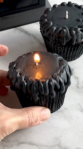 775K views · 4.8K reactions | Easy candle cupcakes for Halloween. All you need is melted chocolate! #candlecupcakes #halloween2025 #cupcakedesign #halloweencupcakes | Sophia Mya Cupcakes | Facebook