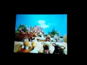 Sesame Street - "Important" with the Oinker Sisters