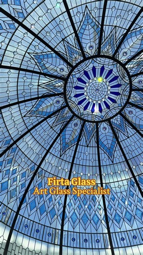 Sebuah Makarya Kubah Kaca Patri oleh Team Firta Glass. . Firta Glass Art Glass Specialist Info : 081910002221 . #kacadome #kacapatridome #kubahkaca #kubahkacapatri #firtaglass