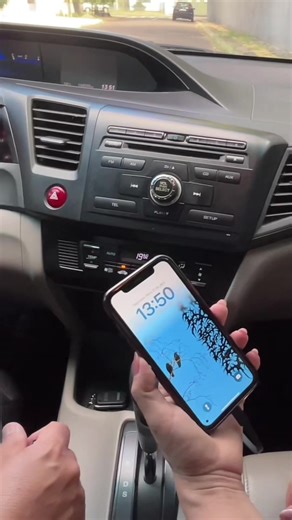 Carregador de Carro 66W Super Rápido 4 em 1 Universal com Display Cabo Retrátil LED Estrelado