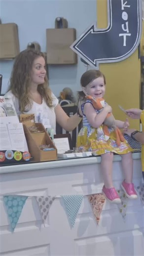 From game nights and tastings to story time and live music, there’s something happening every day — and this Saturday we’re celebrating Thomasville’s Bicentennial! 🎉🎂 Check the calendar, grab a friend, and come be part of the fun. #ThisWeekInDowntownThomasville #DowntownThomasville #ThomasvilleGABicentennial #Thomasville200 | Downtown Thomasville, Georgia