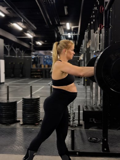 Annie Thorisdottir on Reels