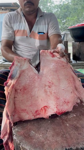 Cow's sirloin meat cutting skills #meatcuttingtechniques #meatslicing #meatmarket