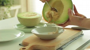 373K views · 2.5K reactions | Korean Melon  mousse cake  credits:cookingtree | Bakinglah Studio | Facebook