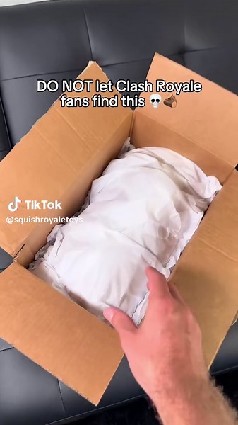 Clash Royale Christmas Plushies Revealed!