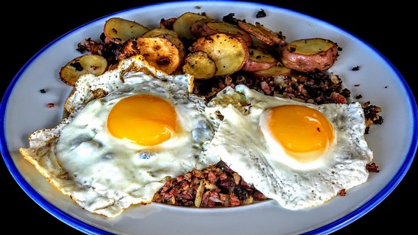 Restaurant style corned beef hash made easy