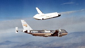 Shuttle Carrier Aircraft - Enterprise First Test Flight - worth seeing