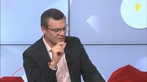 Le Valais veut faire de la gestion des déchets une priorité. Avec, comme ambition, une diminution de leur production. Pour cela, l'État mise sur l'économie circulaire et présente un plan en 5 principes: "refuser", "réduire", "réutiliser", "revaloriser" et "éliminer". Interview de Christine Genolet-Leubin, cheffe du Service de l’environnement. | Canal9 | Facebook