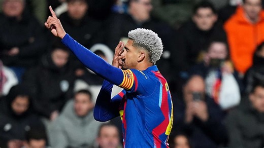 鬱状態告白のアラウホにレアル・マドリーFWが励ましの電話？現地メディア報道 | Goal.com 日本