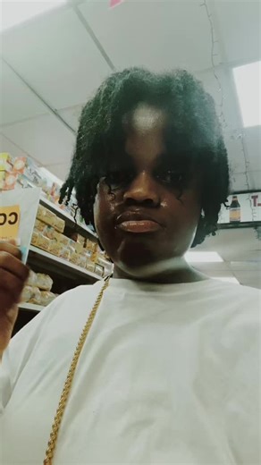 Explore 80s and 90s Nostalgia with This Fun Filter