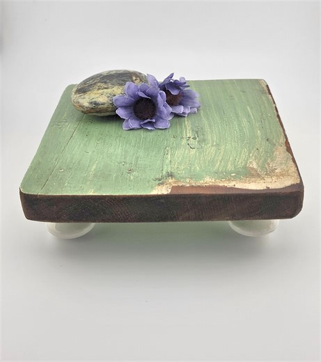 Reclaimed Wood Altar Table | Rustic Spiritual Platform | Witchcraft Ritual Stand (7x7") - Etsy