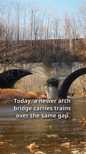 150 years ago, this quiet cut in the river was on fire A winter storm, an all-iron bridge engineers warned about, and the Pacific Express came apart right here in Ashtabula, Ohio. Walking the river now you’re looking at what’s left of one of America’s worst 19th-century train disasters — stone blocks, old pilings, and a narrow gorge that didn’t give anyone much room to escape when everything caught fire. #ashtabula #ohiohistory #ashtabulabridgedisaster #railroadhistory #industrialhistory #greatl