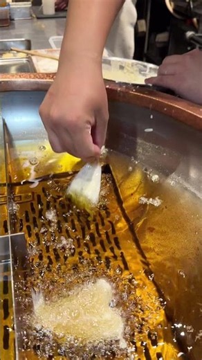 How sushi master chefs make tempura #chef #cooking #food