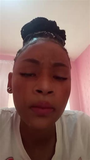 Daniela a vida e minha (@danielacibelnasci3)’s videos with Me Adota - Mc Mirella