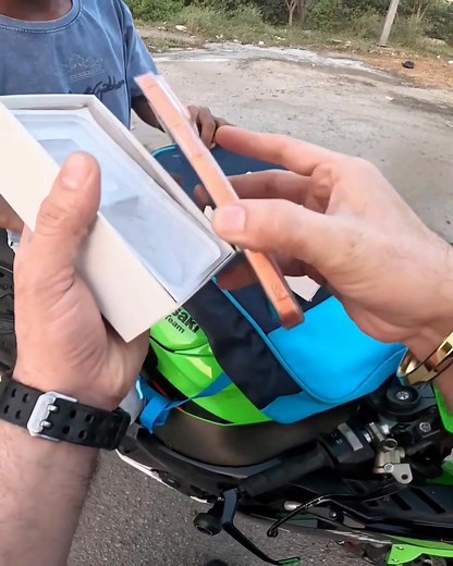 1.6M views · 11K reactions | Nakli mobile dediya Delivery FraudPart-3 | HSB | Facebook