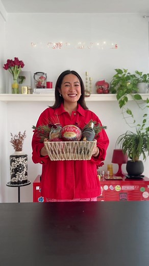 Delicious Personalized Food Gifts for Christmas