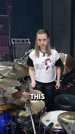 New Tour Kit Rundown with ‪@lucylandymore‬ (‪@HansZimmer‬)