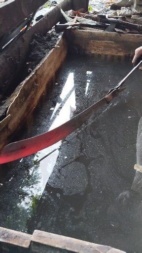 machete gilding technique👍⚒️ #blacksmith #gilding #machete #art #steel #traditionalblacksmith #manual #hammer #iron | Rullye Riiberry