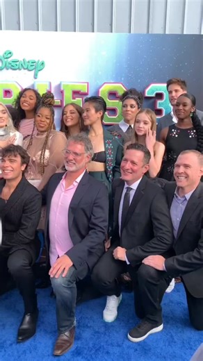 ¡Amistad intacta! La dulzura de Milo Manheim y Meg Donnelly