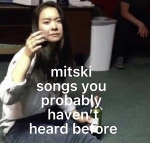 “Have yourself a mitsuki little christmas” #mitskitok #mitski #haveyourselfamitsukilittlechristmas #joblessmondayzzz #mitskitok #mitskiteamo #mitskicasemonos